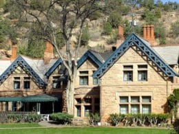 Image of the Briarhurst Manor in Manitou Springs, Colorado