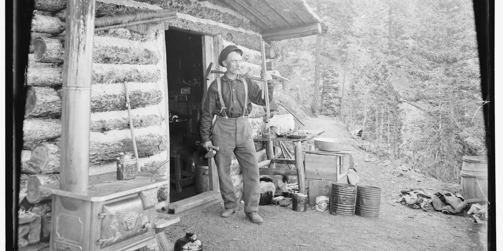 Mining History PIke's Peak Gold Rush Prospector Log Cabin