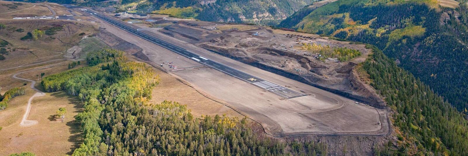 Colorado Commercial Airports Telluride Regional Airport Runway